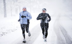 ❄️ Il fait trop froid pour marcher ou courir ? Voici les meilleures alternatives pour rester actif en plein hiver