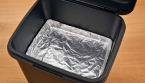 Pourquoi mettre du papier aluminium au fond de la poubelle ?