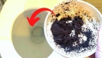 Pourquoi Faut-il Mettre du Marc de Café dans les Toilettes ?