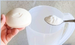Comment faire un savon liquide naturel avec une barre de savon et du bicarbonate de soude