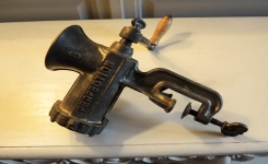 Reconnaissez-vous cet ancien outil de cuisine ?