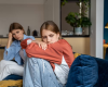 Couper les ponts avec ses parents est souvent lié à ces 5 expériences vécues durant l'enfance